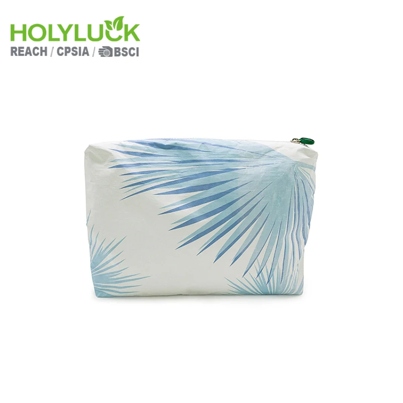 China Coated Tyvek Cosmetic Bags Pouch Custom Printed Tyvek Paper Makeup Waterproof Lightweight Soft Tyvek Bag